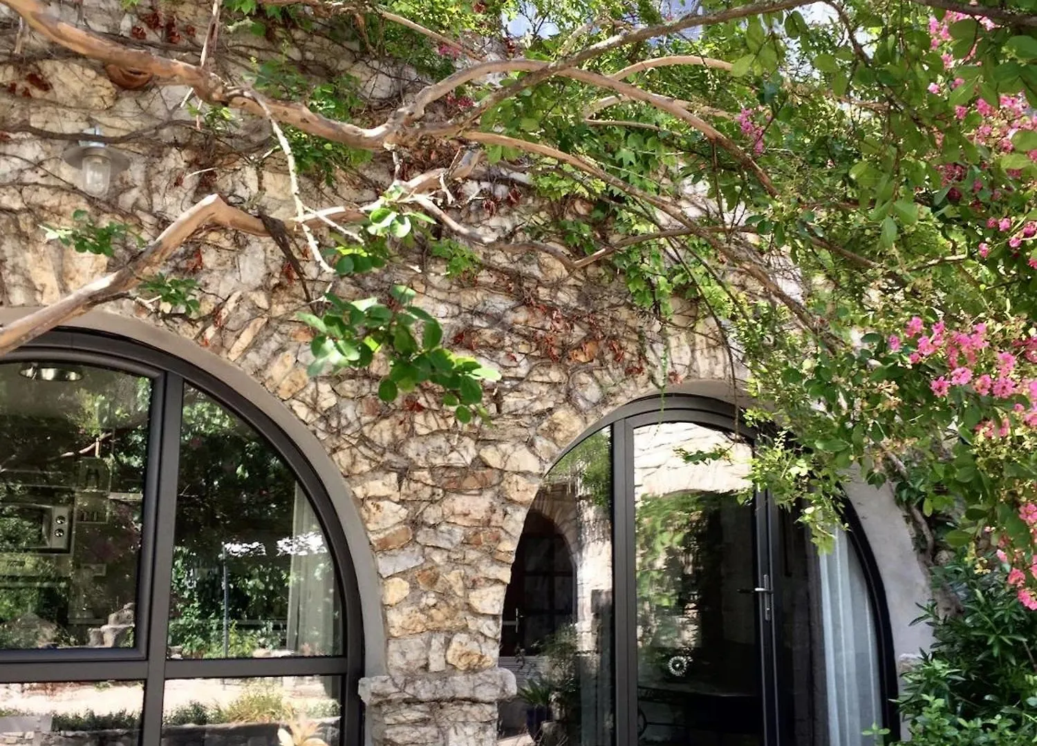 Maison Accueillante A Saint-Andre-De-Cruzieres Avec Piscine Partagee